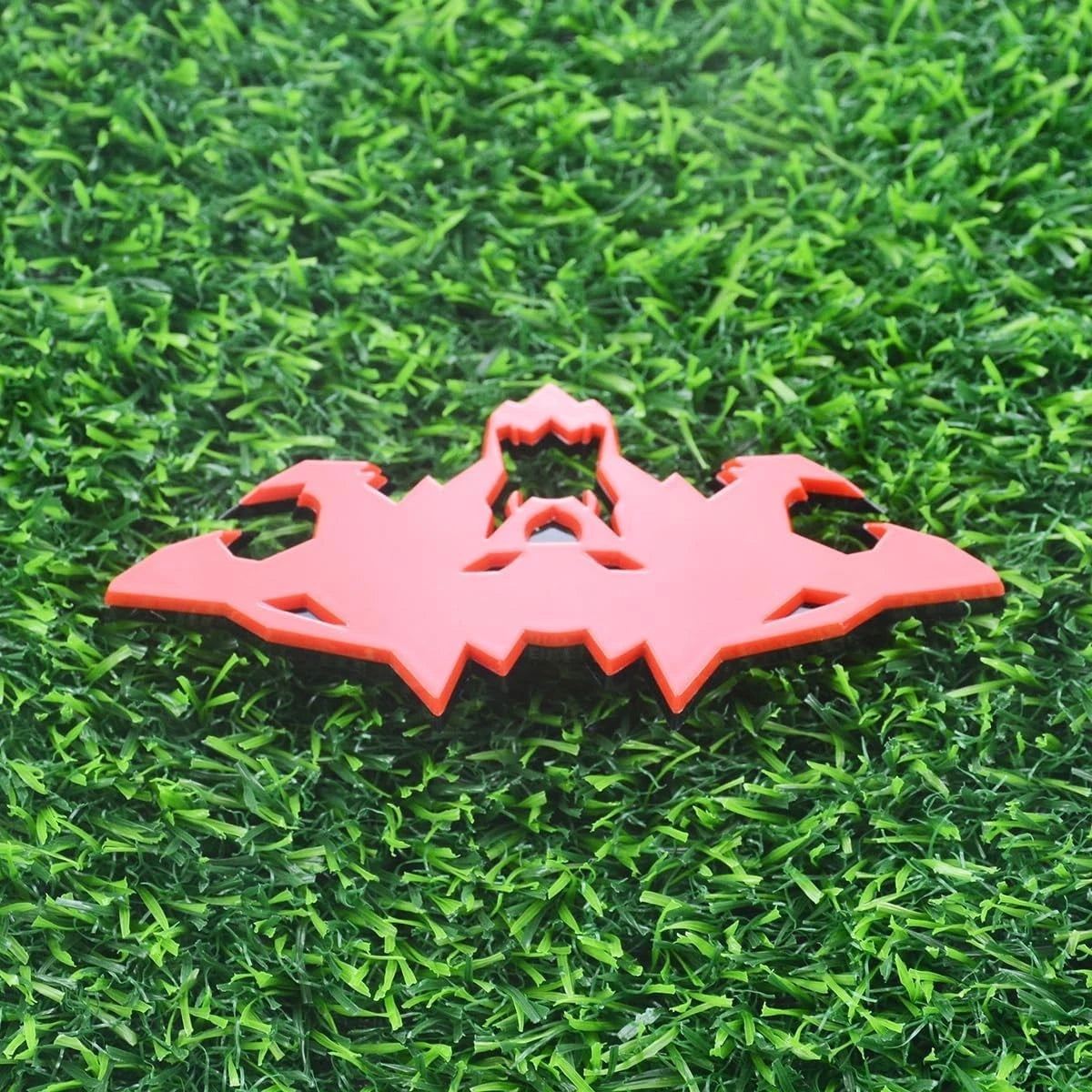 1x Wolf Emblems 3D Tailgate Side Badges Fit for Car Truck Motorc (Black Red)