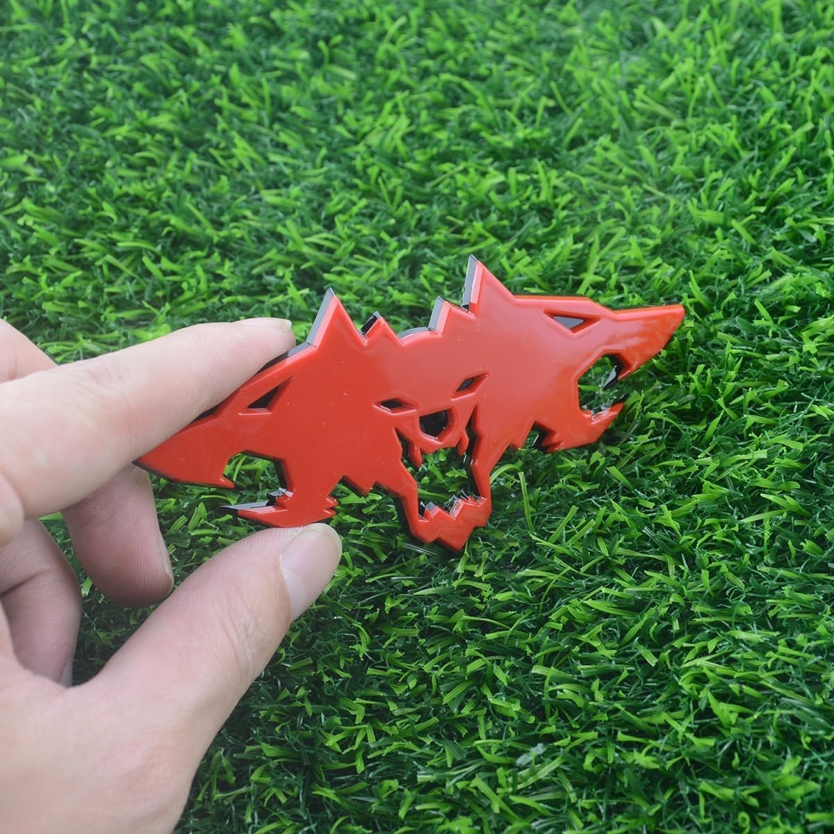 1x Wolf Emblems 3D Tailgate Side Badges Fit for Car Truck Motorc (Black Red)